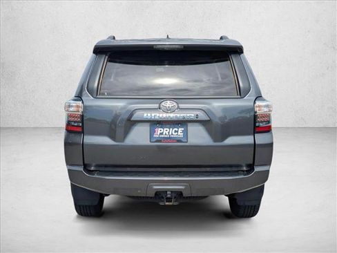 Used 2023 Toyota 4Runner SR5 Premium w/ Moonroof Package image 7