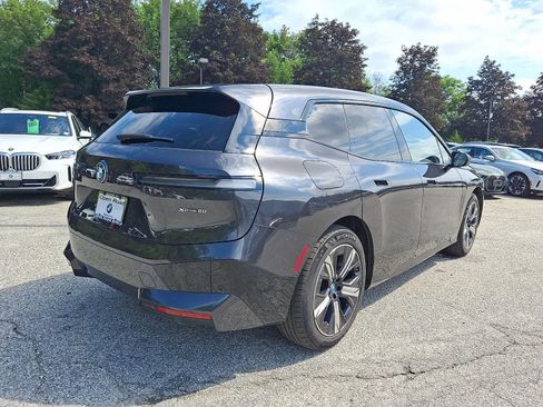 Used 2024 BMW iX xDrive50 w/ Premium Package AWD/4WD image 6