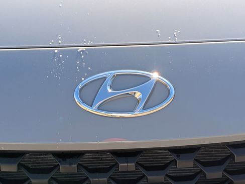 Used 2023 Hyundai Kona SEL image 29