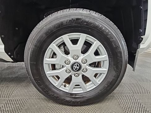 Used 2024 Toyota Tacoma SR image 45