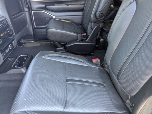 Used 2023 Jeep Wagoneer Series II w/ Flexible Seating Group AWD/4WD image 15