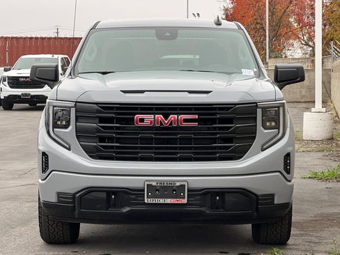 Used 2025 GMC Sierra 1500 Pro w/ Graphite Edition image 9