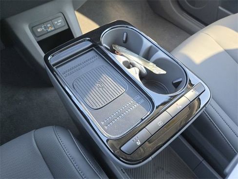 New 2026 Hyundai Ioniq 5 SEL image 22