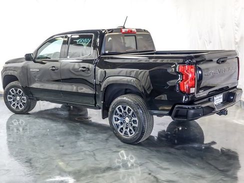 Used 2023 Chevrolet Colorado LT w/ LT Convenience Package II RWD image 9