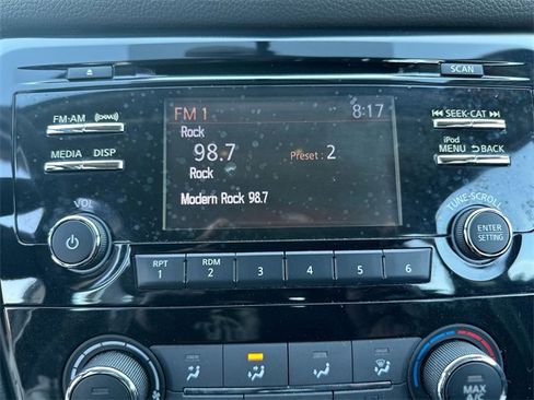 Used 2018 Nissan Rogue Sport S w/ S Appearance Package image 17