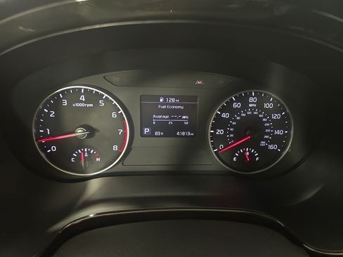 Used 2021 Kia Seltos EX AWD/4WD image 17
