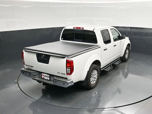 Used 2017 Nissan Frontier SV w/ SV Value Truck Package image 38