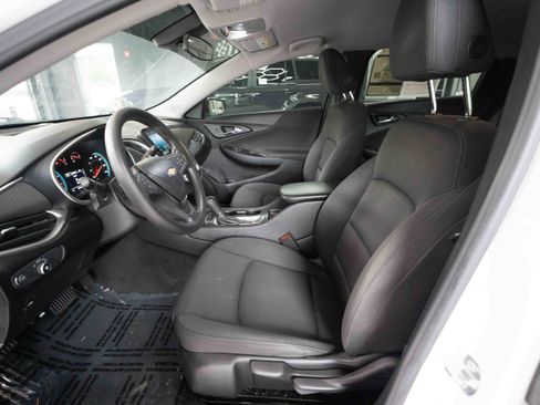 Used 2020 Chevrolet Malibu LS FWD image 9