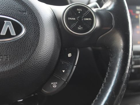 Used 2015 Kia Soul ! w/ Sun & Sound Package image 26