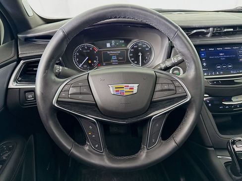 Used 2024 Cadillac XT5 Premium Luxury w/ LPO, Floor Liner Package image 11