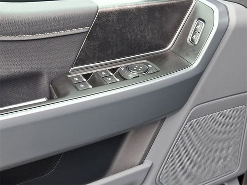 Used 2022 Ford F150 XLT w/ Equipment Group 302A High image 13