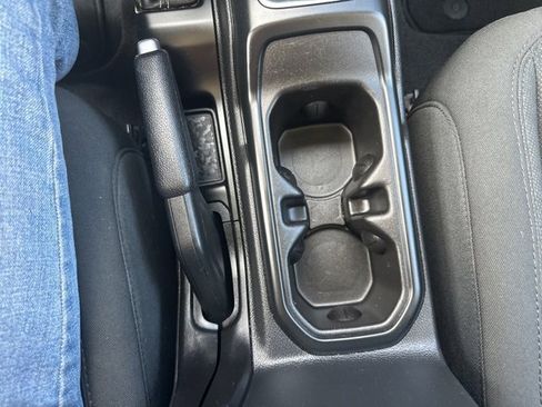 Used 2023 Jeep Wrangler Sahara w/ Cold Weather Group image 28