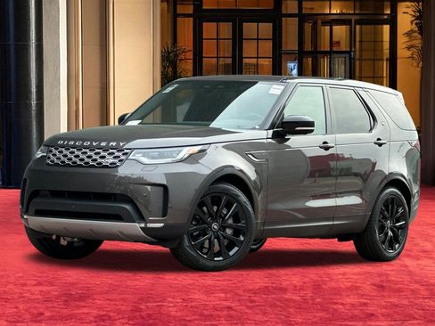 New 2026 Land Rover Discovery S AWD/4WD image 1