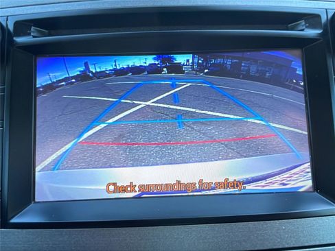 Used 2013 Toyota Venza XLE image 29