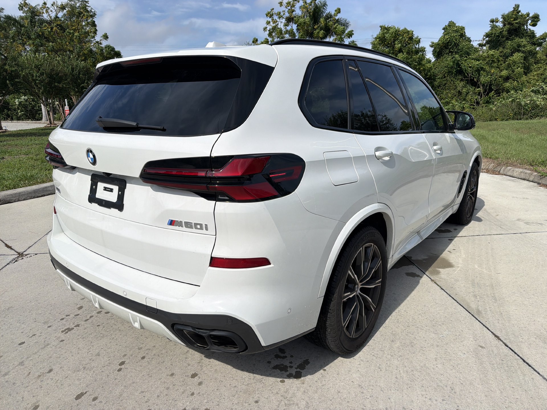 Certified 2026 BMW X5 M60i AWD/4WD image 4