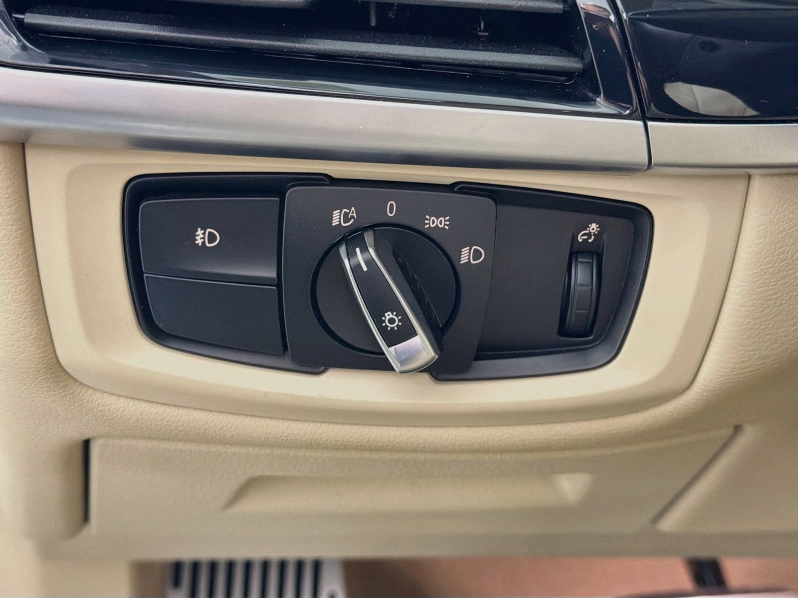 Used 2014 BMW X5 xDrive35i AWD/4WD image 11