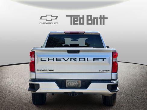 Used 2022 Chevrolet Silverado 1500 Custom w/ LPO, Dark Essentials Package AWD/4WD image 3