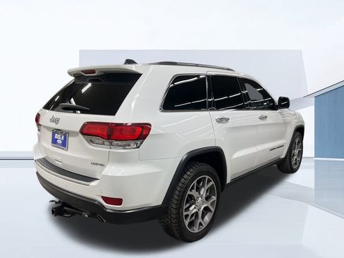 Used 2020 Jeep Grand Cherokee Limited image 3