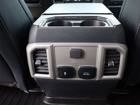 Used 2022 Ford F250 Lariat w/ Lariat Ultimate Package AWD/4WD image 40