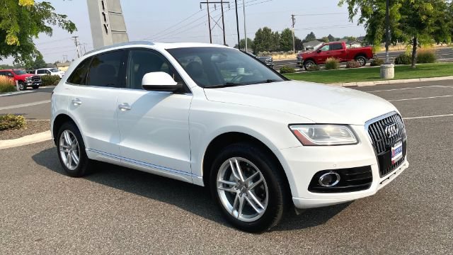 Used 2015 Audi Q5 2.0T Premium Plus w/ Technology Package AWD/4WD image 3