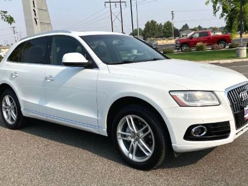 Used 2015 Audi Q5 2.0T Premium Plus w/ Technology Package AWD/4WD image 3