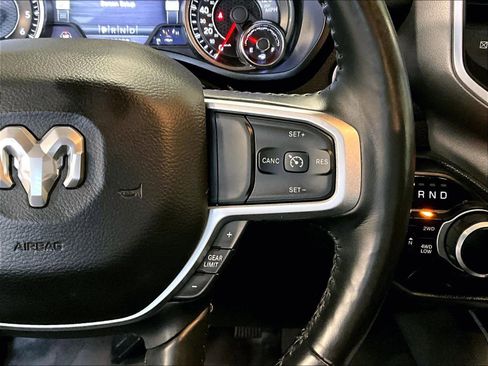 Used 2019 RAM 1500 Big Horn image 24