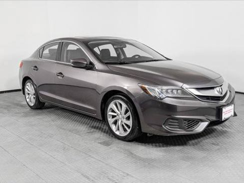 Used 2018 Acura ILX FWD image 11