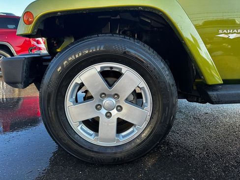 Used 2007 Jeep Wrangler Unlimited Sahara image 19