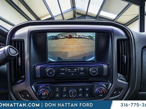 Used 2016 GMC Sierra 1500 SLE w/ All-Terrain Package AWD/4WD image 8
