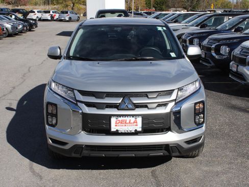 Used 2023 Mitsubishi Outlander Sport ES image 2