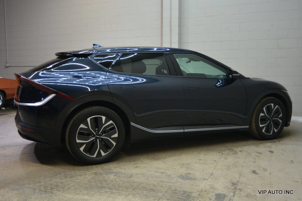 Used 2022 Kia EV6 Light RWD image 30
