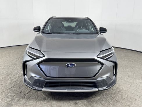 Used 2024 Subaru Solterra image 2