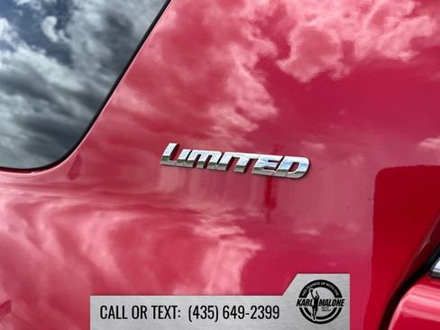 Used 2021 Toyota 4Runner Limited AWD/4WD image 10