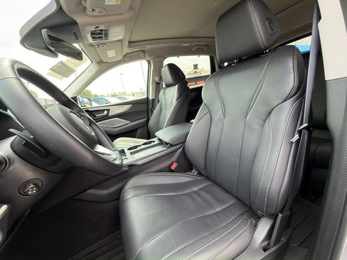 Certified 2026 Acura MDX w/ Technology Package FWD image 14