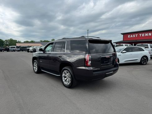 Used 2016 GMC Yukon SLT w/ Open Road Package image 3