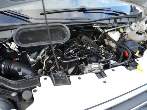 Used 2020 Ford Transit 250 Base image 42