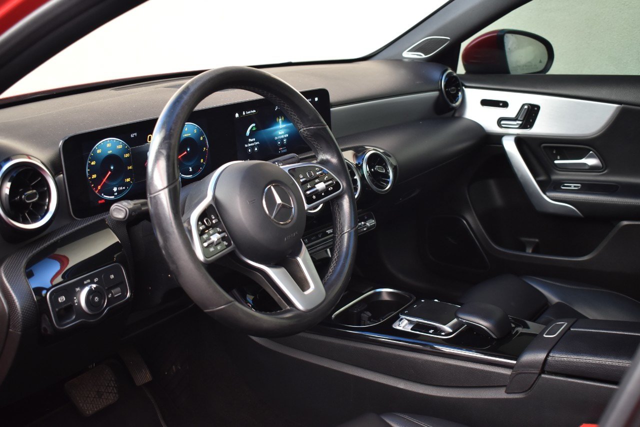 Used 2019 Mercedes-Benz A 220 4MATIC image 13
