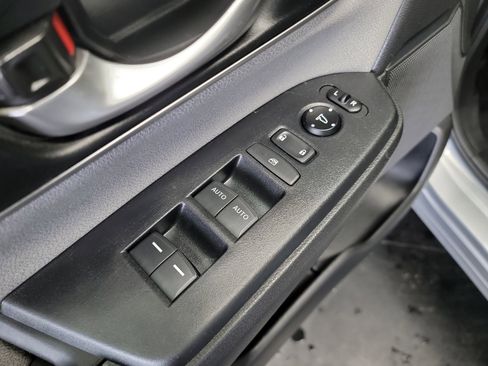 Used 2019 Honda CR-V EX image 14
