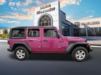 Used 2022 Jeep Wrangler Unlimited Sport AWD/4WD video 2