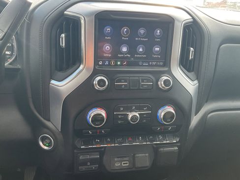 Used 2020 GMC Sierra 1500 SLE w/ SLE Value Package image 7