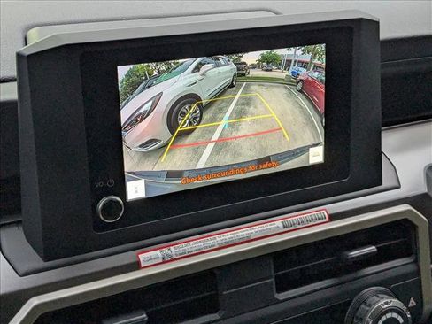 Used 2025 Toyota Tacoma SR5 image 13