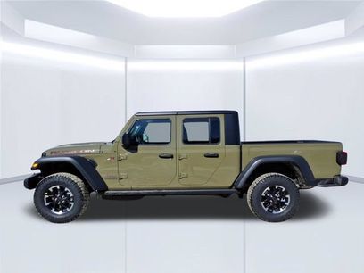 New 2026 Jeep Gladiator Rubicon w/ Steel Power Dome Hood Package