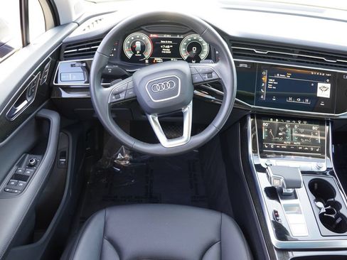 Used 2023 Audi Q7 3.0T Prestige AWD/4WD image 21