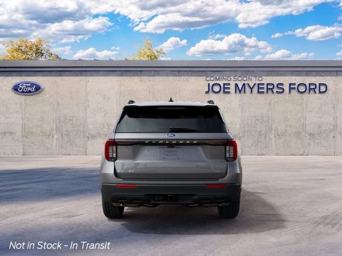 New 2027 Ford Explorer Active RWD image 7
