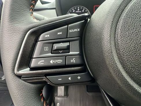 Used 2025 Subaru Crosstrek 2.5i Limited AWD/4WD image 19