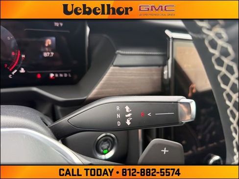 New 2026 GMC Acadia Denali w/ Super Cruise Package AWD/4WD image 37