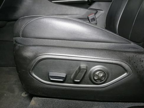 Used 2023 Jeep Grand Cherokee 4WD 4xe w/ Luxury Tech Group II image 44