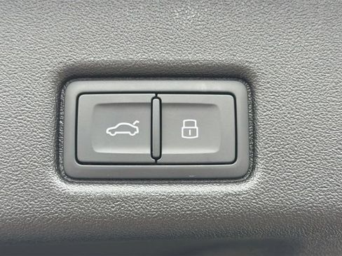 New 2025 Audi Q5 Premium AWD/4WD image 13