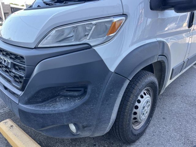 Used 2024 RAM ProMaster 2500 w/ Convenience Group FWD image 5