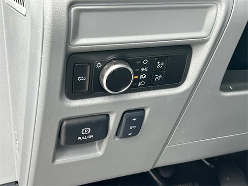 New 2025 Ford F150 Lightning XLT image 27